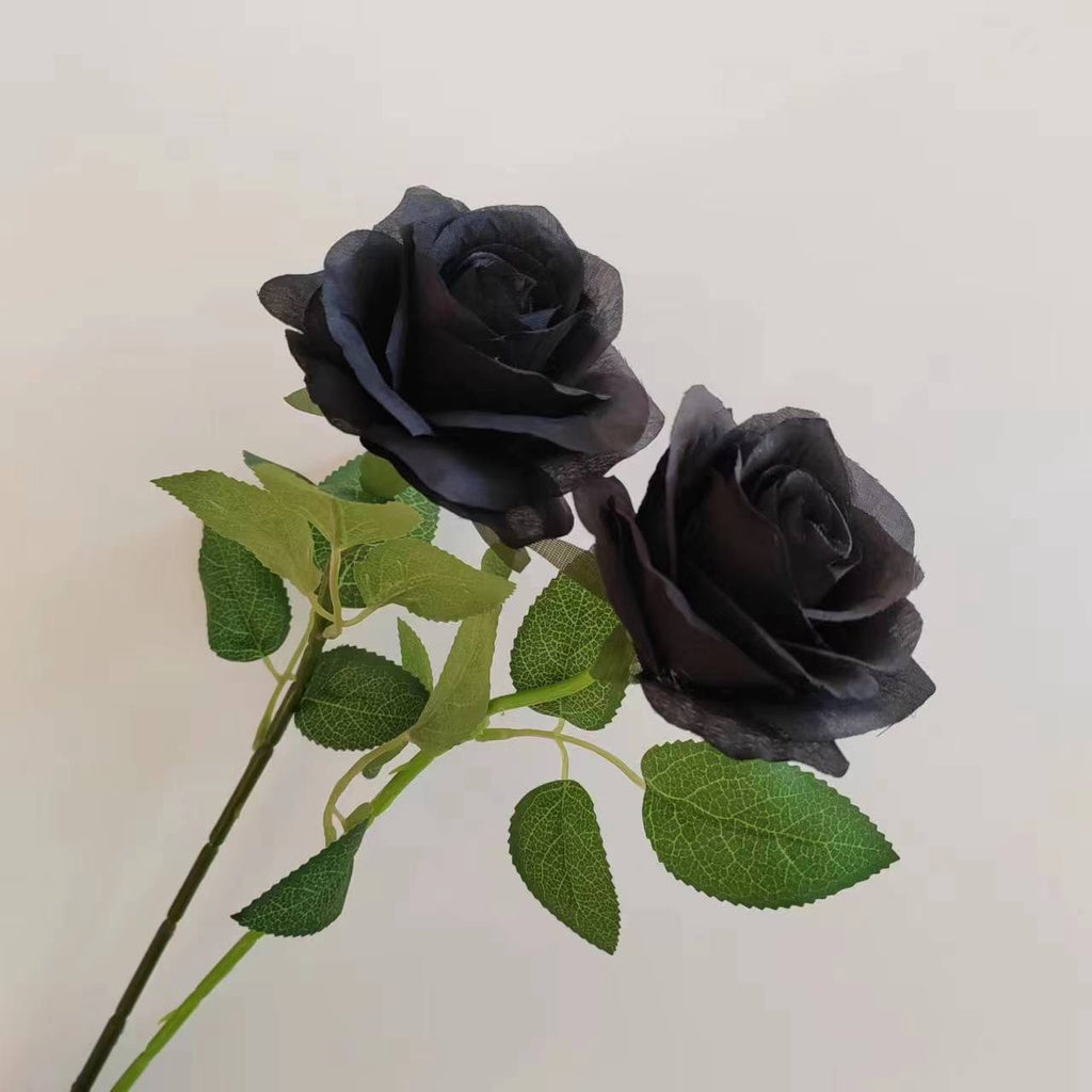 Mawar Hitam Black Rose Plastik Tanaman Artifisial Palsu Hias Dekorasi Minimalis Pernikahan