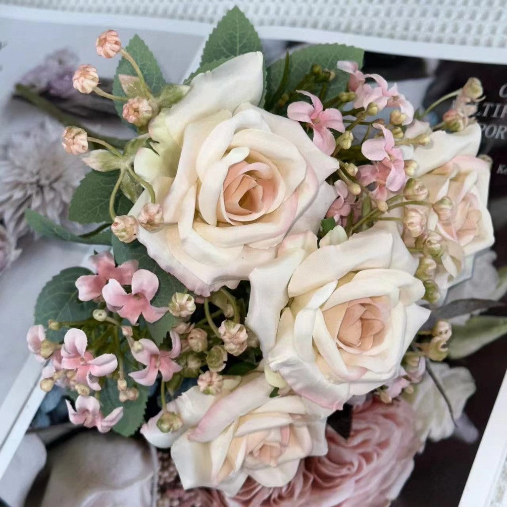 Bouquet bunga BKT 769 ATHENA Mawar Artifisial Dekorasi Hiasan Seserahan Buket Palsu